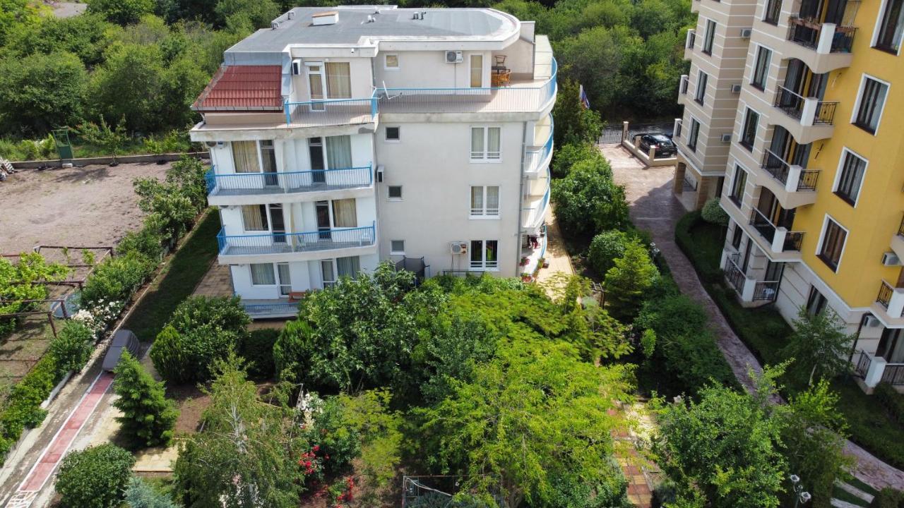 Лилия Къща за Гости Несебър Екстериор снимка