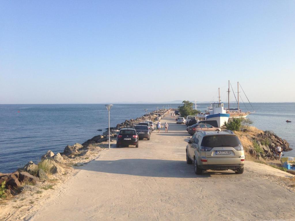 Лилия Къща за Гости Несебър Екстериор снимка